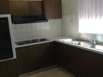 1 / 3 Gordon Crescent, Lake Heights