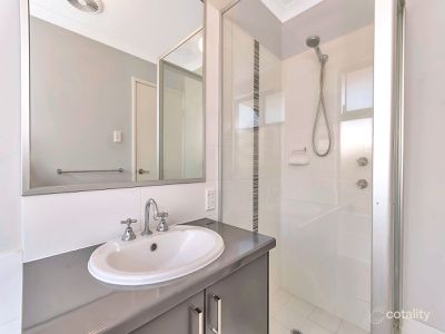 8 Gilba Place, Maida Vale