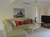27 / 88 Bleasby Road, Eight Mile Plains