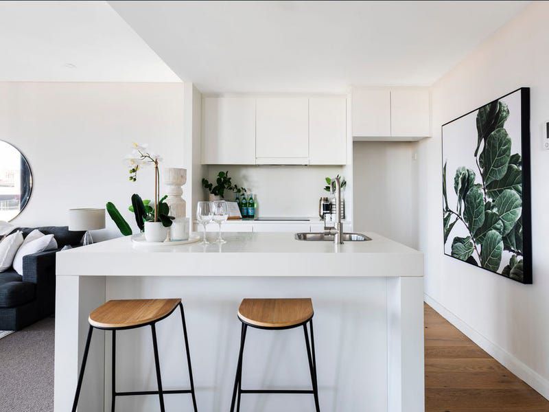 504 / 45 Shelley Street, Sydney