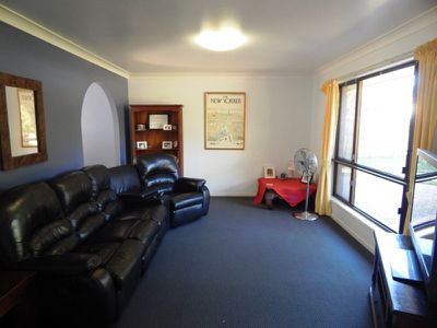 4 Geraldine Ave, North Ipswich
