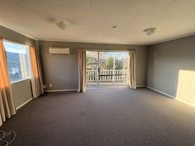 F / 229 Highgate, Roslyn