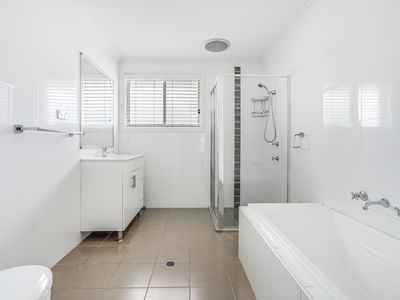 17 Cadman Avenue, West Hoxton