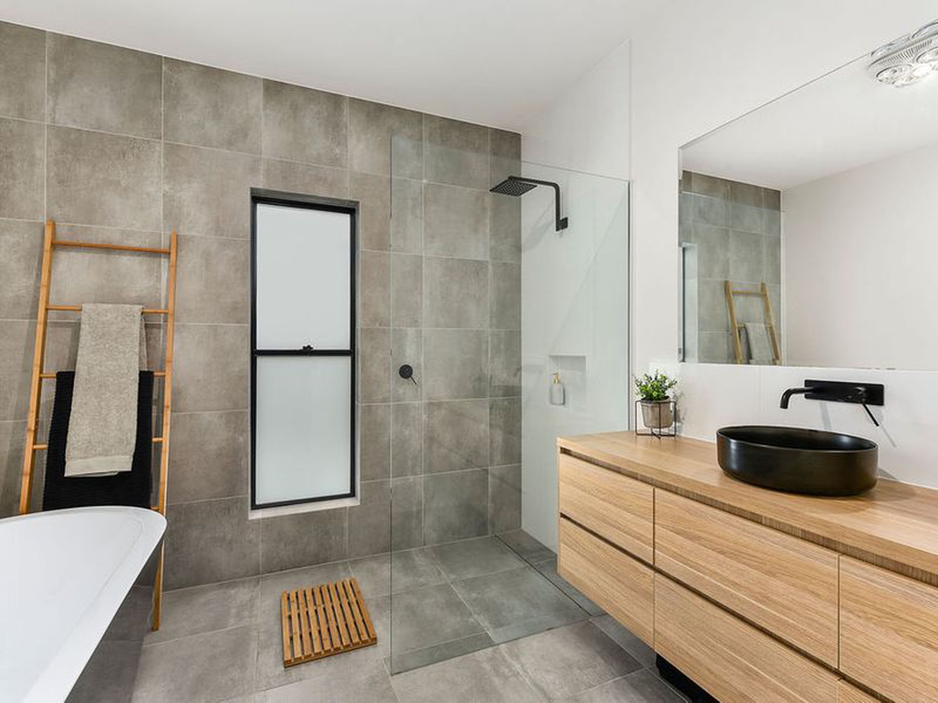 16 Grey Terrace, Millicent