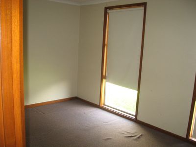 22 Felstead Avenue, Horsham
