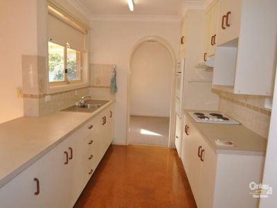 13 York Street, Dubbo