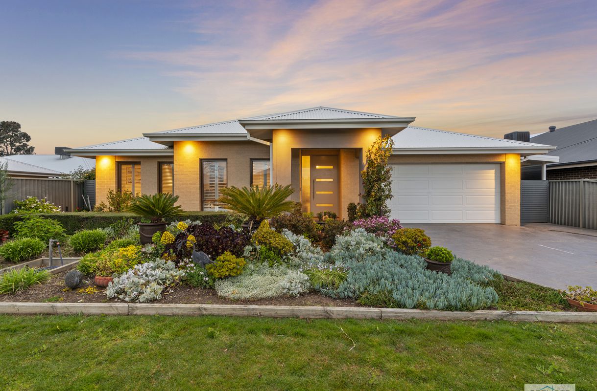 Real Estate Agent Mulwala Seeliger Real Estate