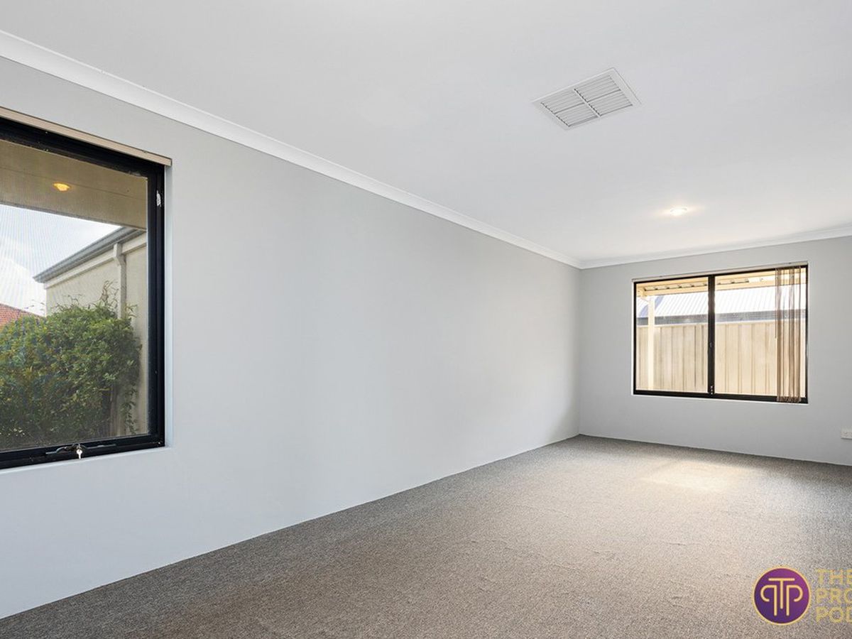 7 Culvers Road, Secret Harbour