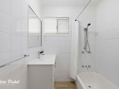 15 Thomas Street, West Mackay