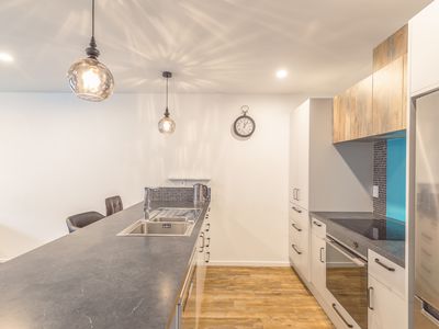 25B Champion Street, Edgeware