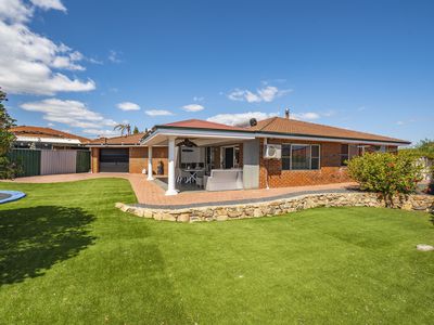 7 Crosshill Green, Kinross