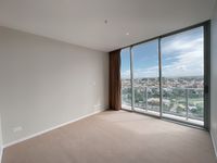 4054 level 11 / 37C Harbour Road, Hamilton