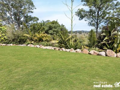 675 Beechwood Road, Beechwood