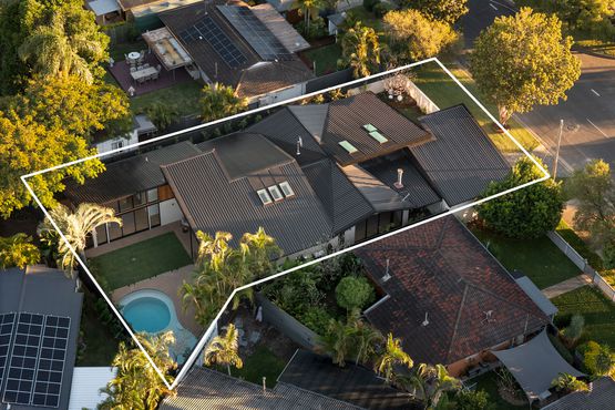 118 Savoy Drive, Broadbeach Waters