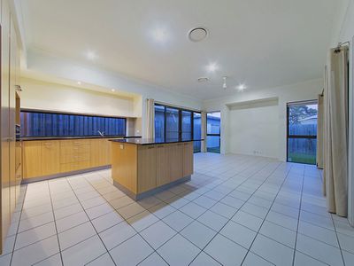 60 Mossvale Drive, Wakerley
