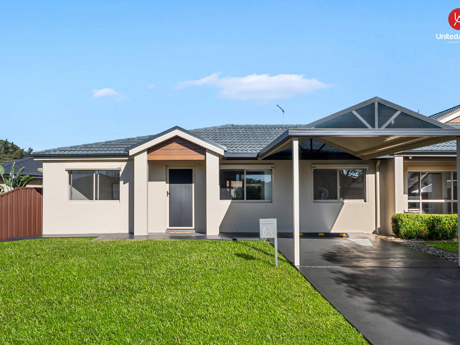 6 & 6a Wee Waa Close, Hoxton Park