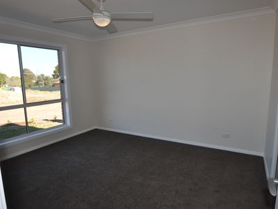 6 Terrazzo Court, Dubbo