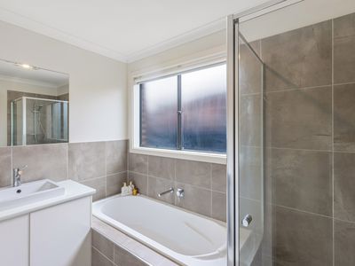 23 Larkspur Way, Charlemont
