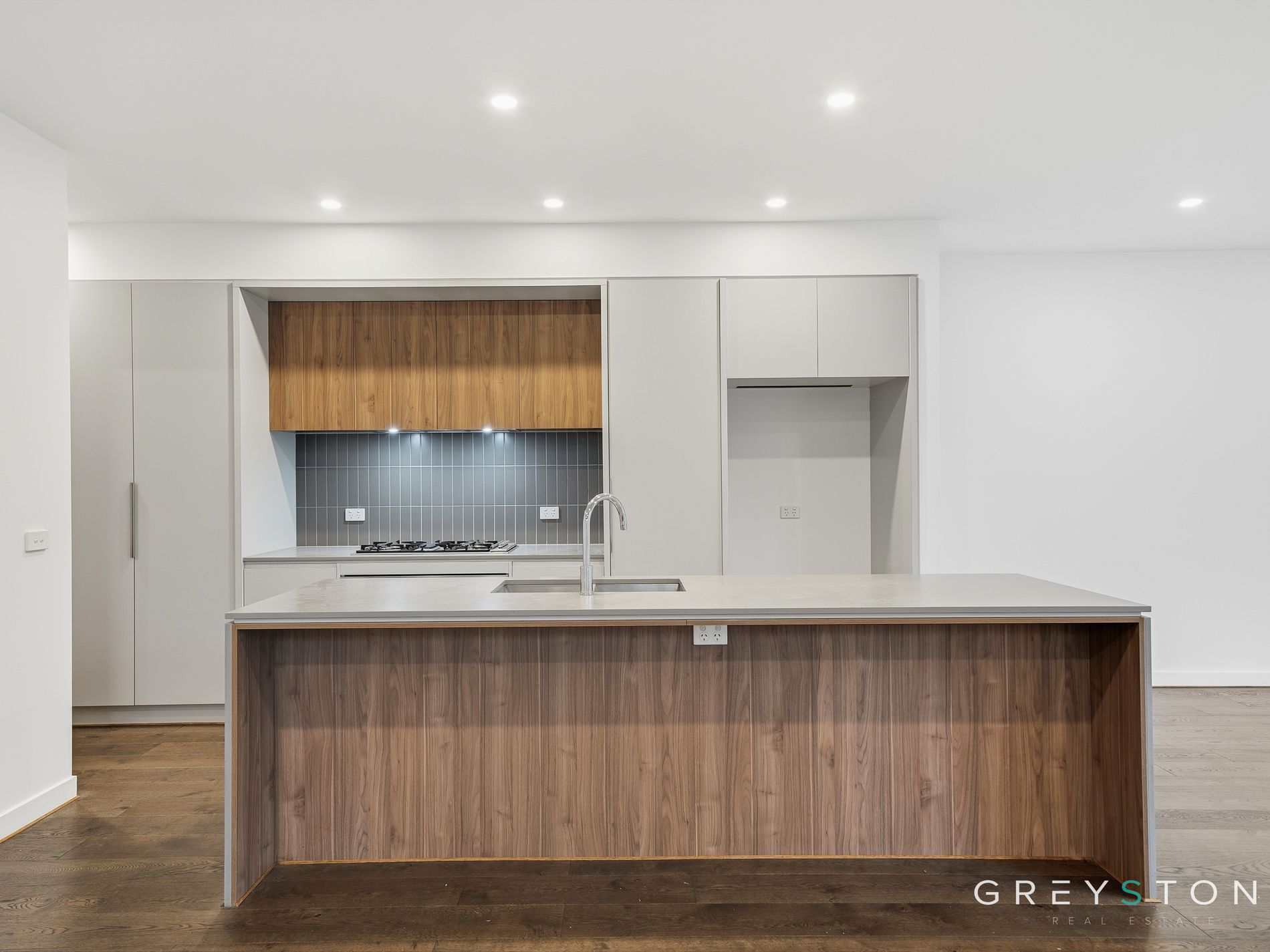 50 Signal Circuit, Aintree