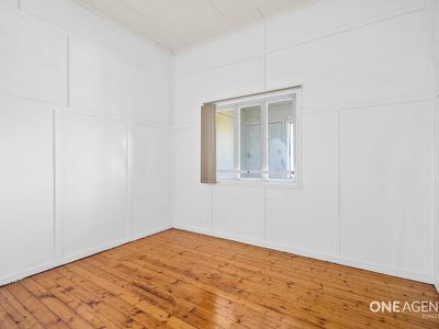 16 Albert St, Goodna
