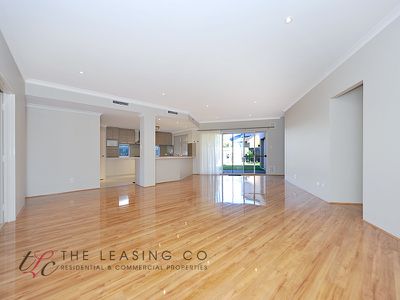 1 Boxall Place, Churchlands