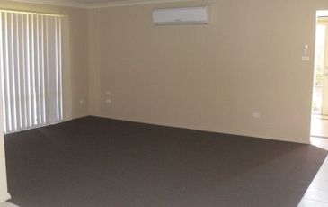 8 Castle Court, Beaconsfield