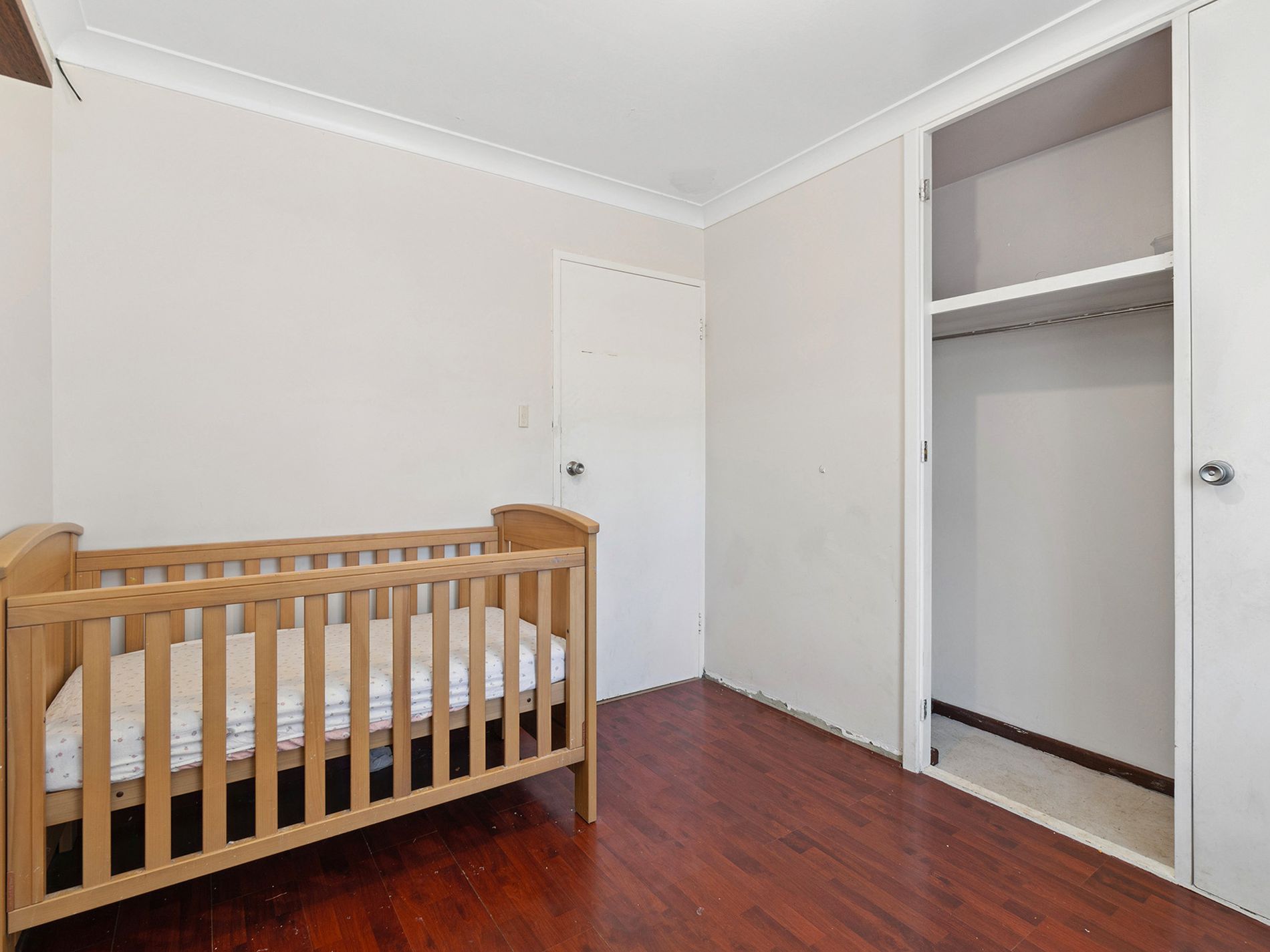 5 St Georges Avenue, Champion Lakes