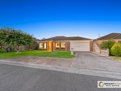 18 Forest oak Ct, Cranbourne