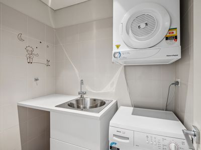 8 / 65 Milligan Street, Perth