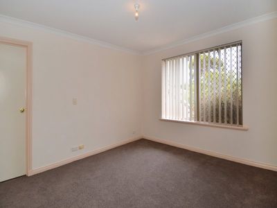 8A Siberia Close, Hannans