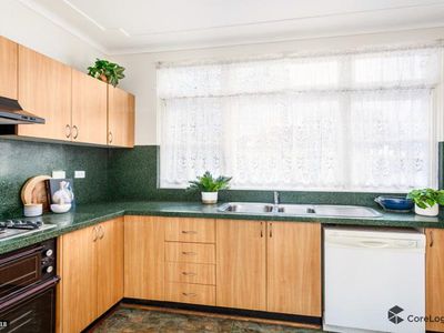 120 Lakeview Parade, Primbee