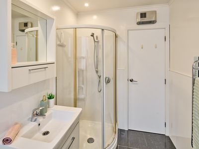 13 Nathan Street, Tawa