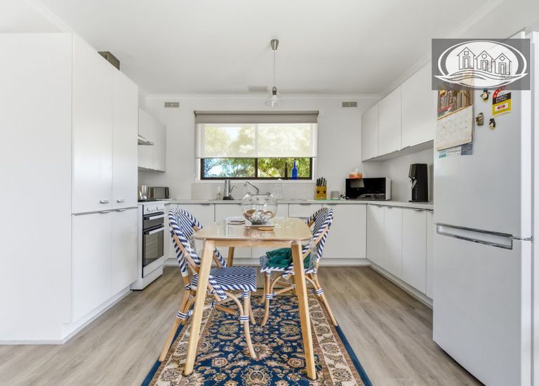 1 / 10 Stewart Street, Portland