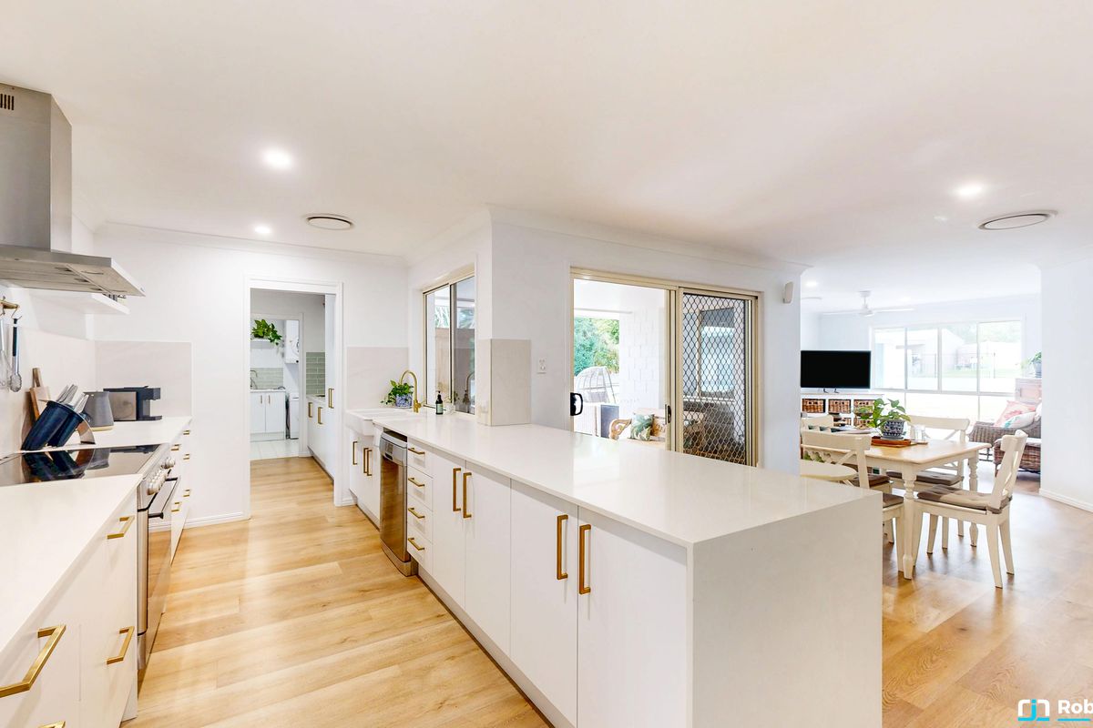 32 Green Gate Road, Cooroibah