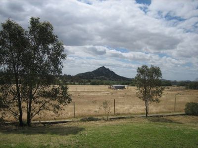 Pyramid Hill