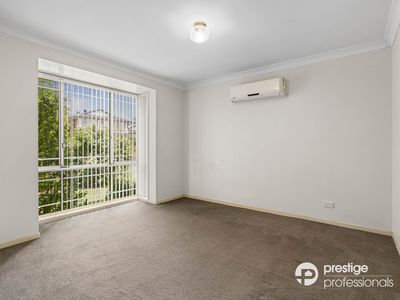10 Merryville Court, Wattle Grove