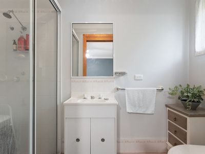 28 Leigh Crescent, Ulladulla