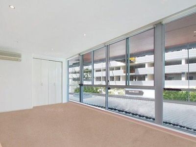 518 / 1 Como Crescent, Southport
