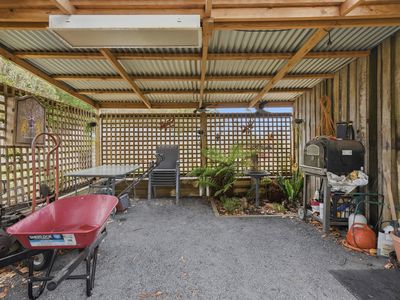 18 Crichton Road, Mount Seymour