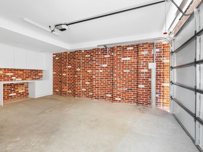 1 / 12 Irvine Crescent, Brunswick West