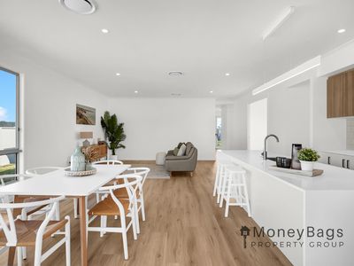 124 Jackson Crescent, Gleneagle