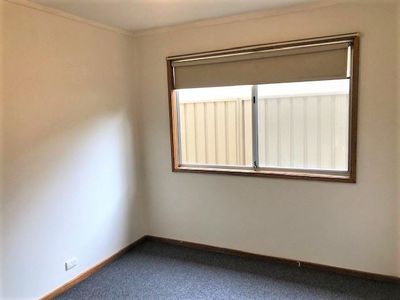 5 Wyoming Avenue, Burrill Lake