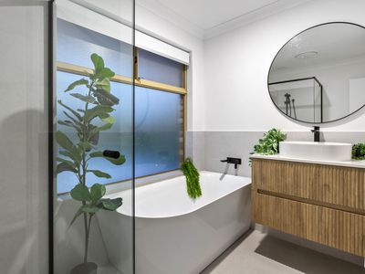 61 Jackson Avenue, Winthrop