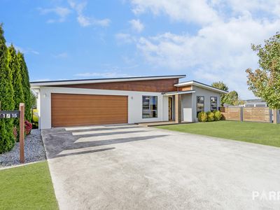 15 Dowerin Drive, Legana