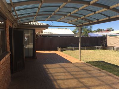 534 Rockingham Road, Lake Coogee