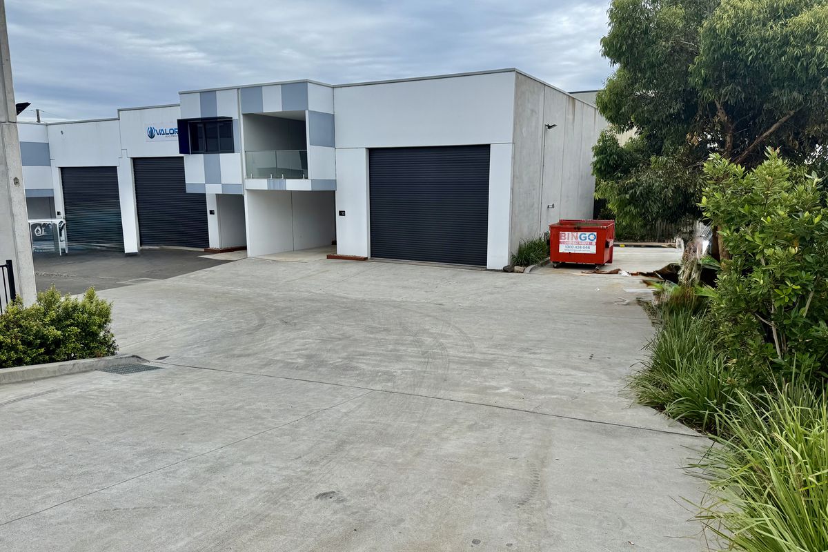 10 / 7 Waynote Place, Unanderra