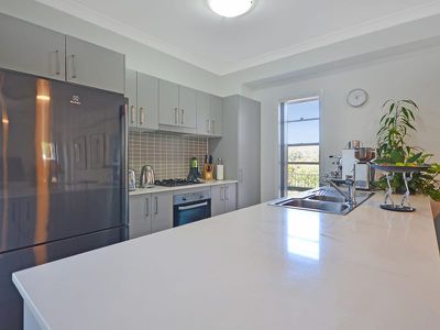 9 Orelia Close, Cameron Park