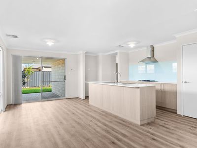 16 Killarney Loop, Gosnells