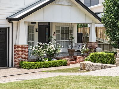 68 East Street, Redwood