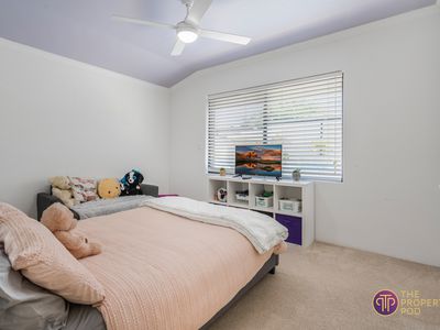 13 Teakwood Loop, Thornlie